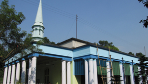 BARTHOLOMEW CATHEDRAL< BARTHOLOMEW CATHEDRAL<