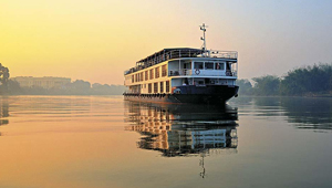 RIVER HOOGHLY RIVER HOOGHLY